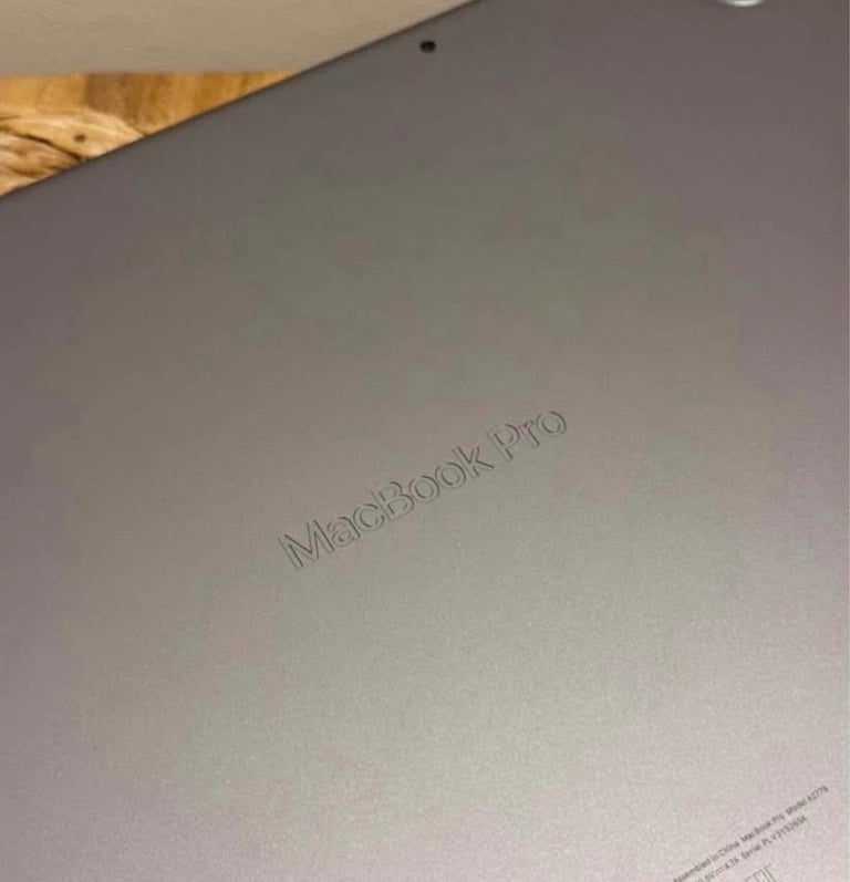 Apple MacBook Pro M2 Pro 512GB 16GB