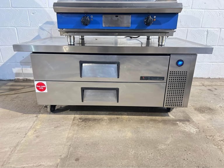  Commercial True Drawer Undercounter Chefs Base Fridge for Sale