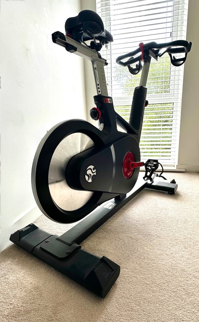 image for Life Fitness IC5 Exercise Bike
