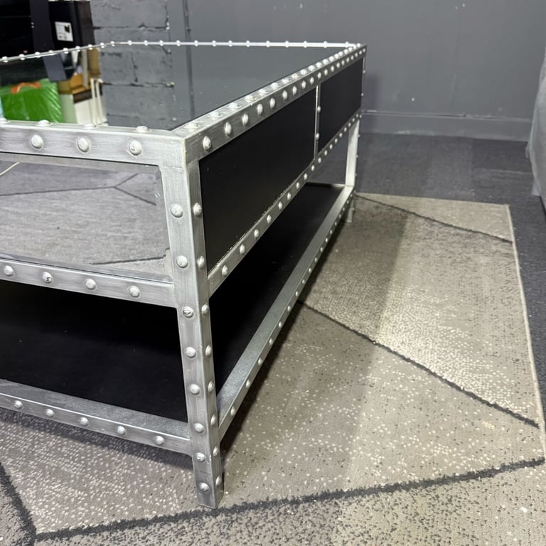 FREE DELIVERY Mirrored Coffee Table with 2 drawers, in good condition.
