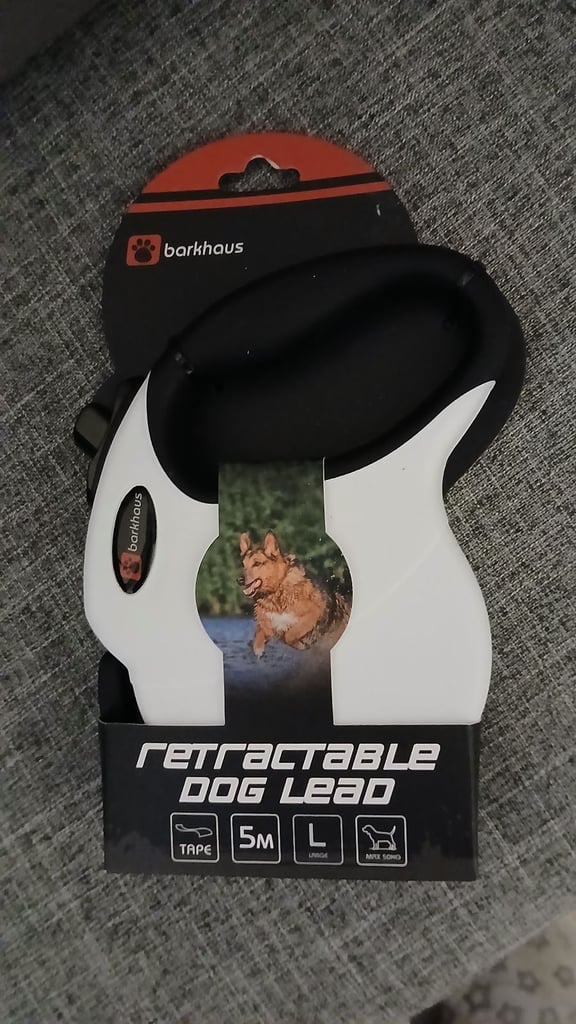 image for Retractable dog lead