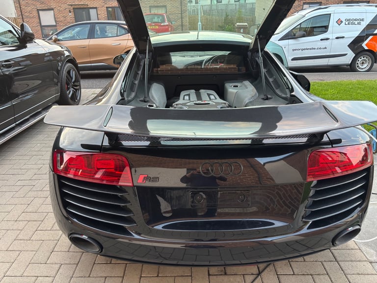 Engine carbon clean