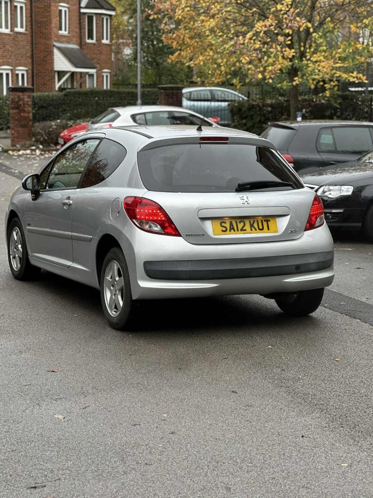 Peugeot, 207, Hatchback, 2012, Manual, 1360 (cc), 3 doors