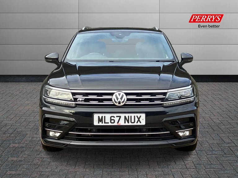 2017 Volkswagen Tiguan 2.0 TDi 150 4Motion R-Line 5dr SUV DIESEL Manual