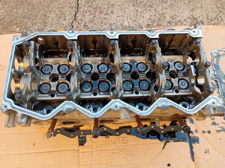 NISSAN X TRAIL CYL HEAD + 4 x INJECTORS 2.2 dci TURBO DIESEL PARTS SPARES