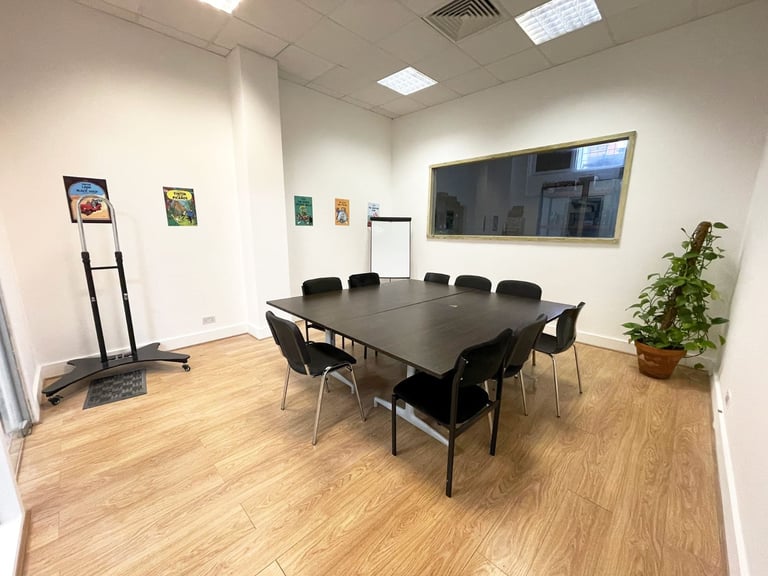 Creative Space | Office | Commercial Unit | Beauty Room | Workspace in Leyton East London E10