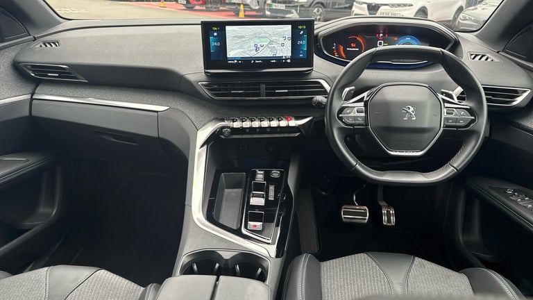 2024 Peugeot 3008 1.6 13.2kWh Allure Premium + SUV 5dr Petrol Plug-in Hybrid e-EAT Euro 6 (s/ SUV...