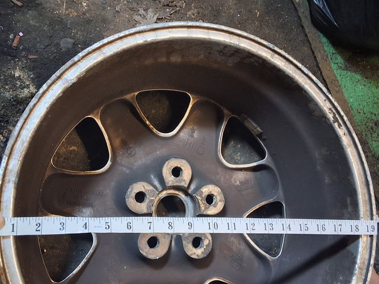 Jaguar alloy wheel