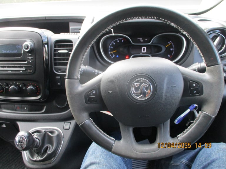 2015 Vauxhall Vivaro 2900 1.6CDTI BiTurbo 120PS ecoFLEX Sportive L2 H1 Van PANEL VAN Diesel Manual
