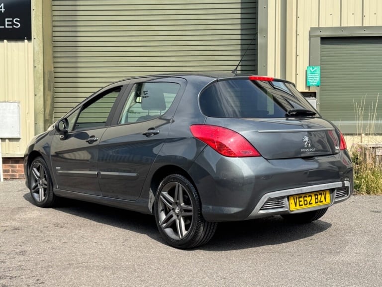 Peugeot 308 1.6 e-HDi 112 Sportium 5dr Diesel