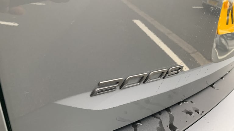 2025 Peugeot 2008 1.2 HYBRID GT SUV 5dr Petrol Hybrid e-DSC6 Euro 6 (s/s) (136 ps) SUV Hybrid Aut...