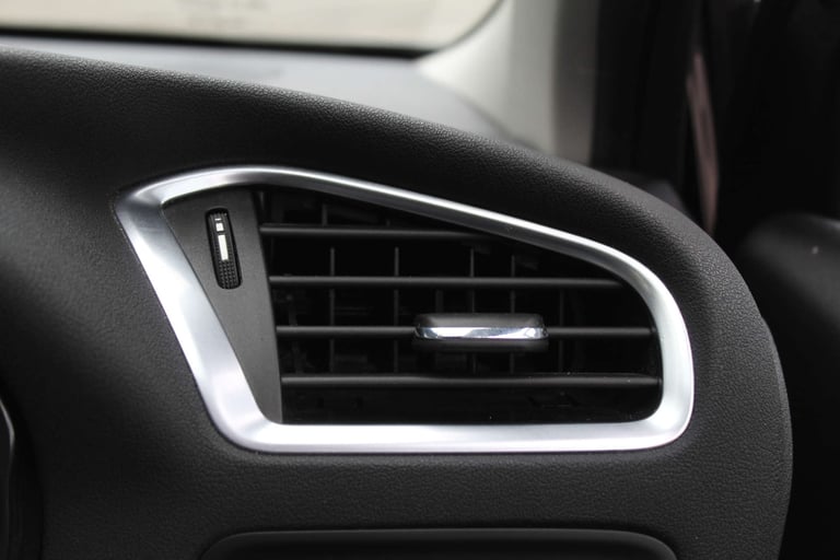 2016 Citroen C4 1.2 C4 Feel PureTech 5dr Hatchback Petrol Manual