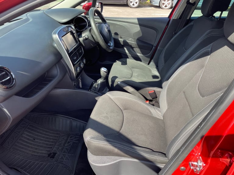 2018 Renault Clio 0.9 TCE 75 Iconic 5dr HATCHBACK Petrol Manual