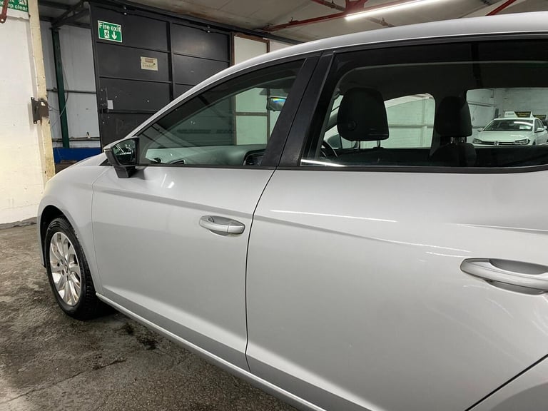 2013 SEAT Leon 1.6 TDI Ecomotive CR SE Euro 5 (s/s) 5dr HATCHBACK Diesel Manual