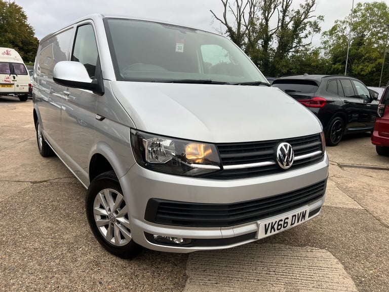 2016 Volkswagen Transporter 2.0 TDI BMT 140 Highline Van PANEL VAN Diesel Manual