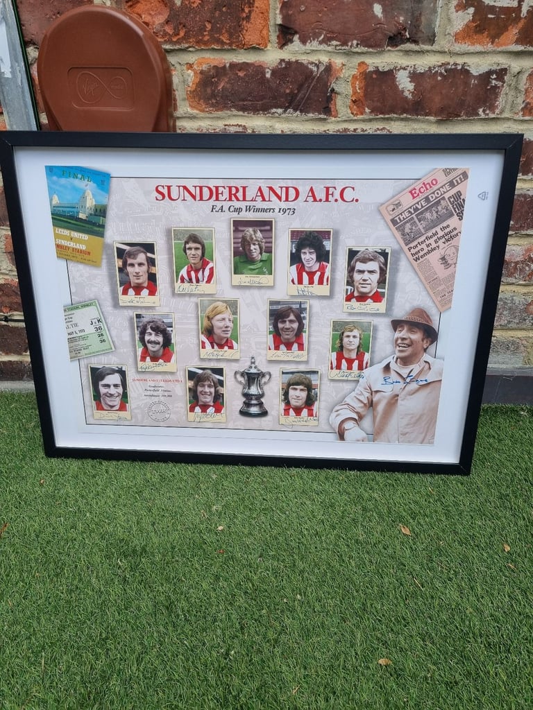 SAFC 1973 FA CUP TEAM SIGNING