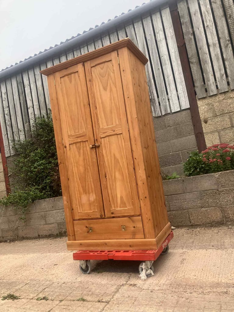 Solid wood pine 2 door wardrobe with drawer and shelf