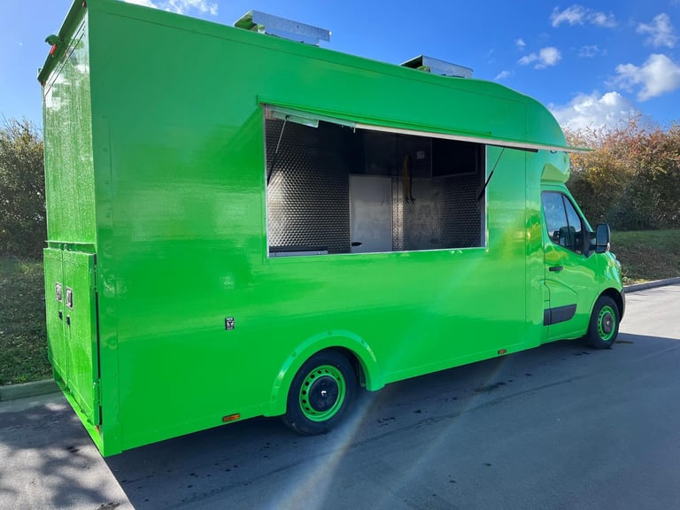 RENAULT MASTER CATERING VAN FOR RENT/HIRE 