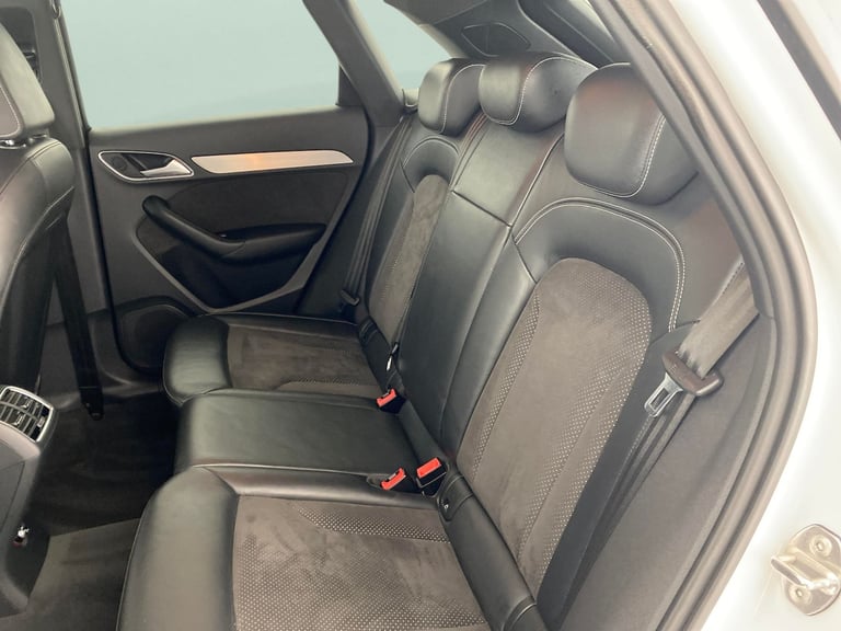 2017 Audi Q3 2.0 TDI S line Plus SUV 5dr Diesel S Tronic quattro Euro 6 (s/s) (184 ps) - Suv Dies...