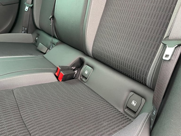 2021 Vauxhall Astra 1.2 Turbo Griffin Edition Euro 6 (s/s) 5dr HATCHBACK Petrol Manual