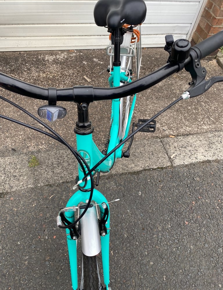 Step thru town bike 19” vgc