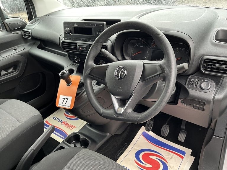 2022 Vauxhall Combo Turbo D 2300 Dynamic Panel Van Diesel Manual