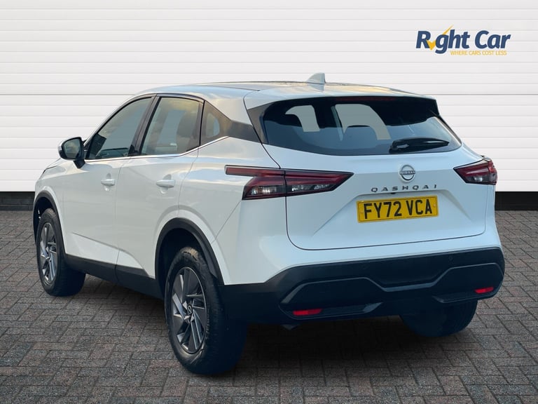 2023 Nissan Qashqai 1.3 DiG-T MH Acenta Premium 5dr HATCHBACK PETROL Manual