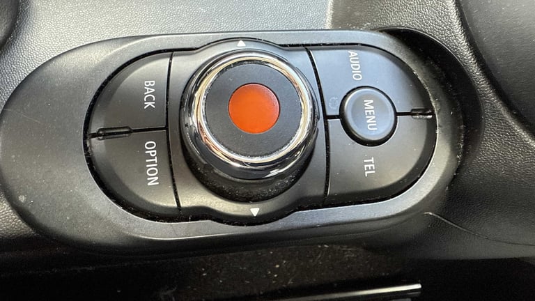 2017 MINI Hatch 1.5 Cooper Seven 3dr Auto Hatchback Petrol Automatic