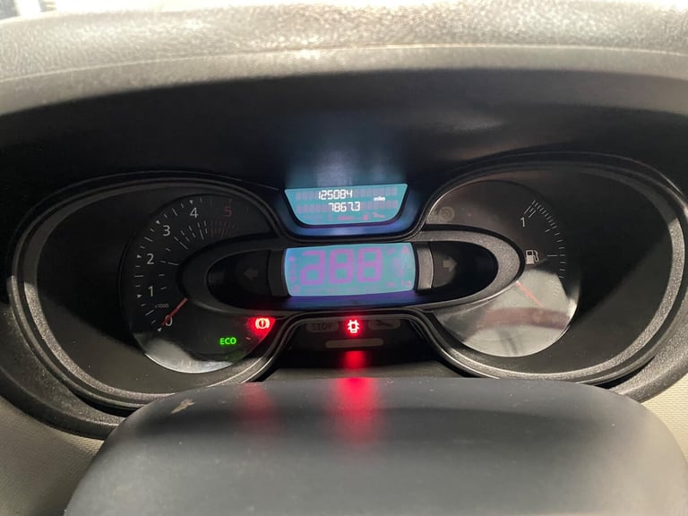 2018 Renault Trafic 1.6 dCi 27 Business+ SWB Standard Roof Euro 6 5dr PANEL VAN Diesel Manual