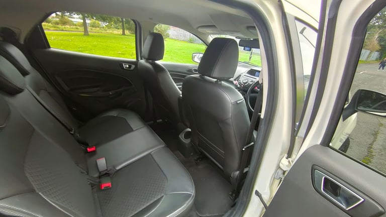 Ford, ECOSPORT, Hatchback, 2017, Manualual, 999 (cc), 5 doors, Titanium S, 