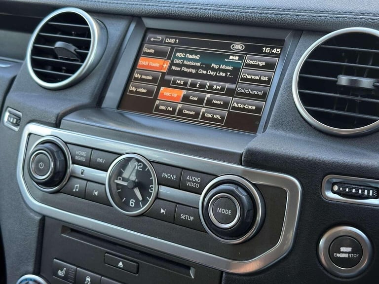 LAND ROVER DISCOVERY 4 3.0 SD V6 Auto 4X4 5dr 2013