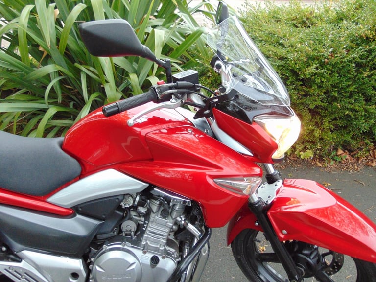 Suzuki GW250L3 Inazuma lightweight 250 naked beginner friendly learner commuter 