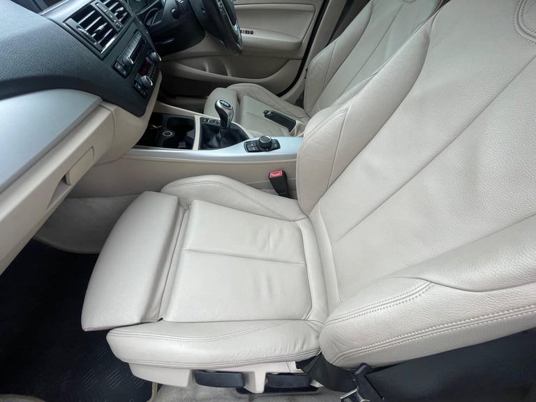 2012 BMW 1 Series 2.0 120d SE Euro 5 (s/s) 5dr HATCHBACK Diesel Manual