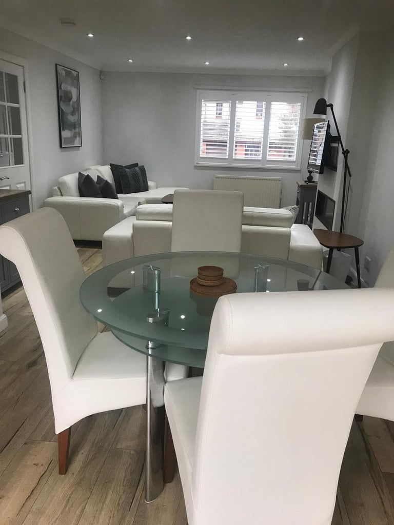 Detached Home in Edinburgh South
