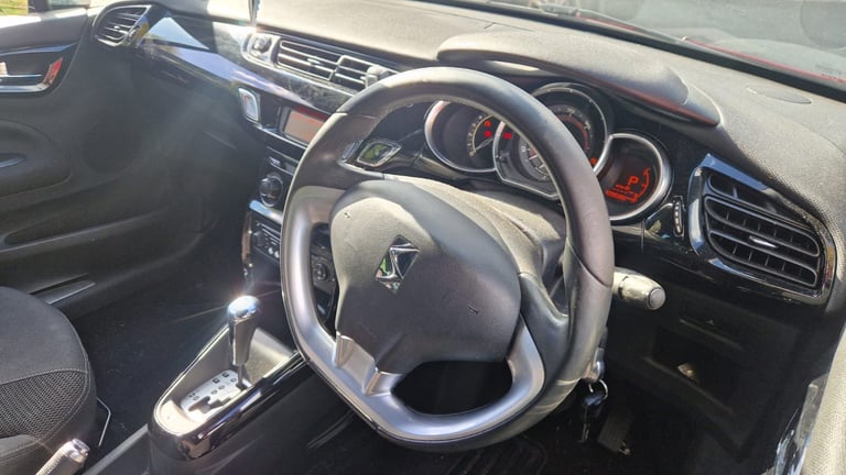 Citroen, DS3, Hatchback, 2012, Other, 1598 (cc), 3 doors