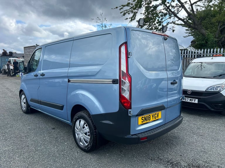 2018 Ford Transit Custom 2.0 TDCi 130ps Low Roof Van PANEL VAN Diesel Manual
