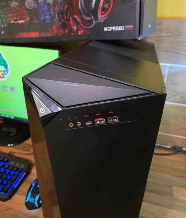 AMD 8 Core Gaming PC 🦆BARGAIN🦆
