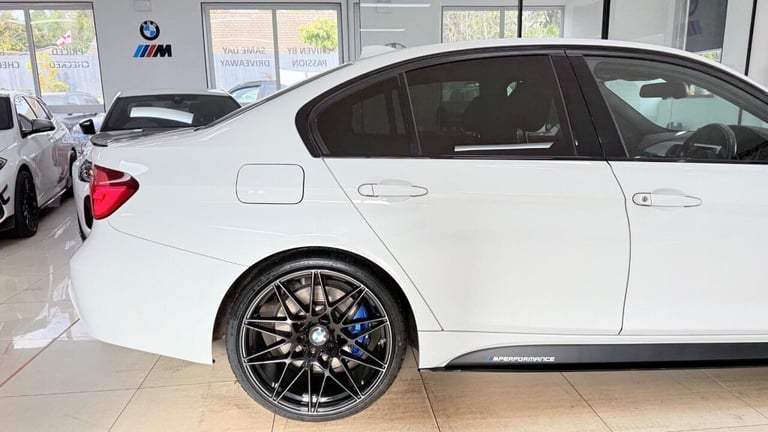 2018 BMW 3 Series 320d M Sport Shadow Edition 4dr Step Auto SALOON DIESEL Automatic