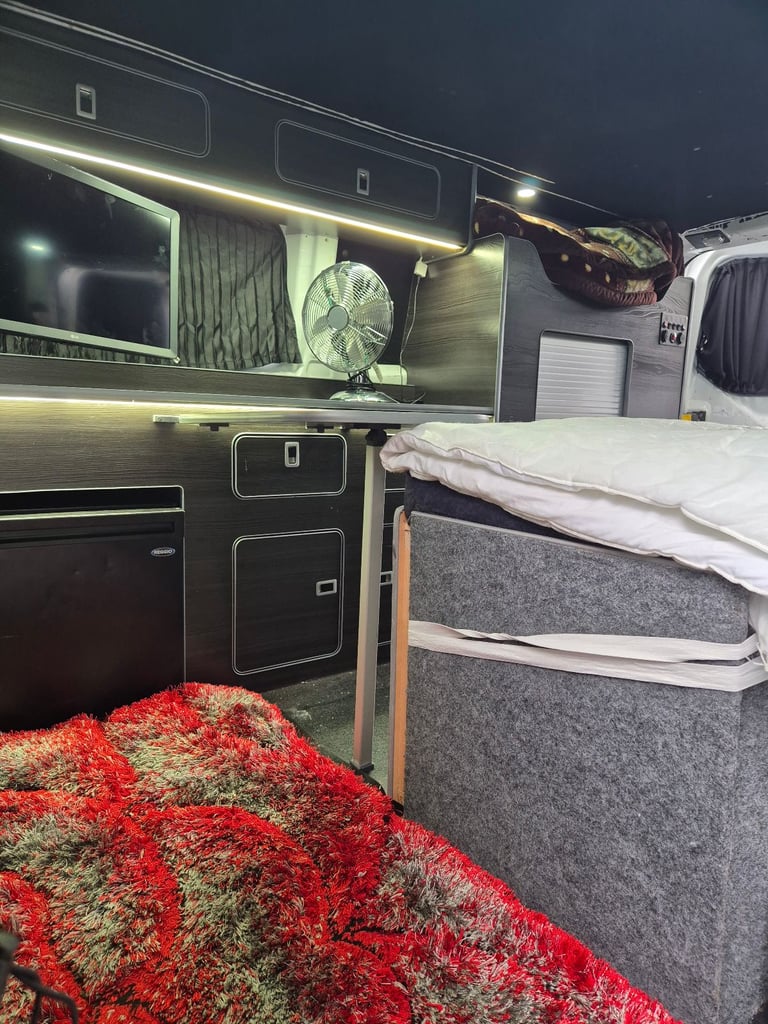 Ford, TRANSIT CUSTOM, Panel Van, 2017, Manual, 1996 (cc)