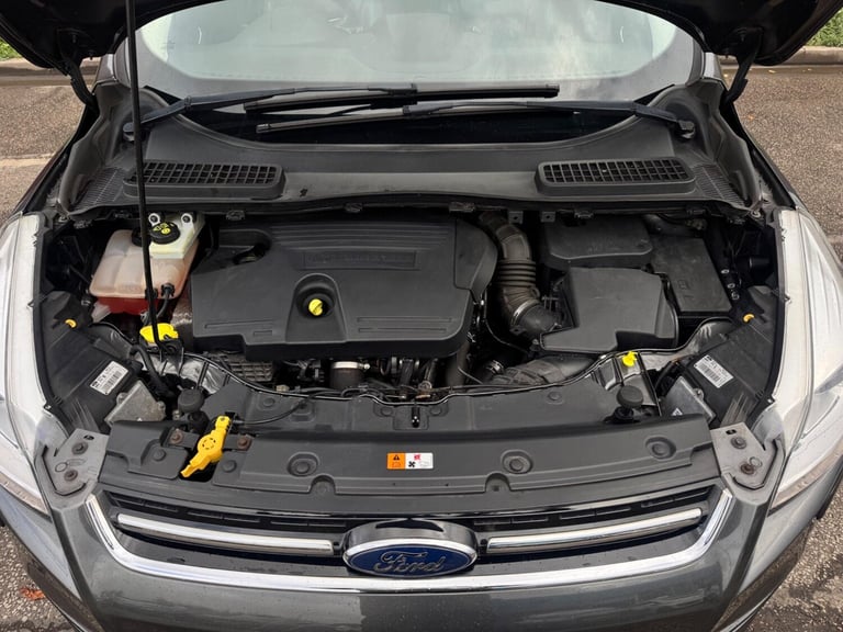 2016 Ford Kuga 2.0 TDCi 180 Titanium X Sport 5dr Powershift HATCHBACK DIESEL Automatic