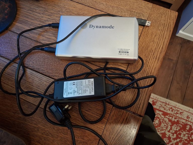 image for FREE Dynamode USB2.0 3.5 inch PATA enclosure with 150 GB Hard Drive