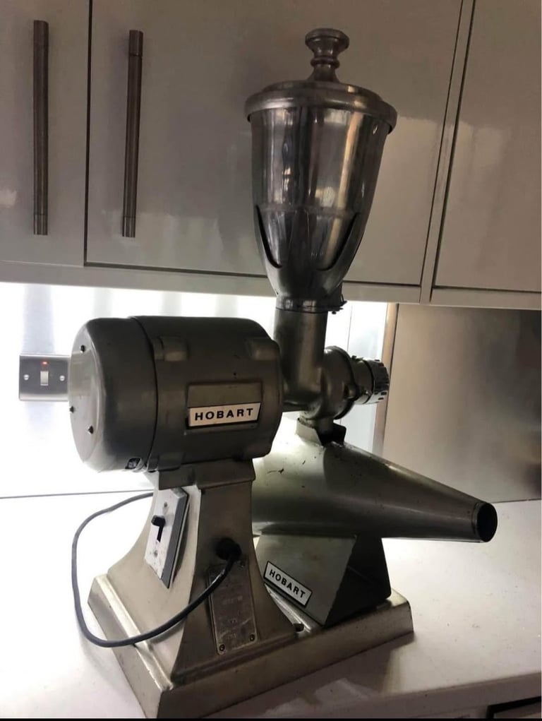 Coffee grinder 