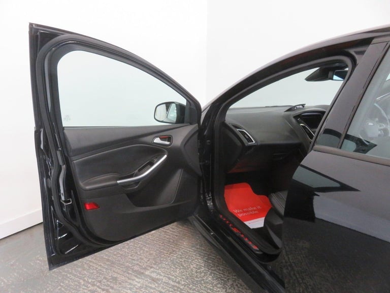 FORD FOCUS 2.0 TDCi ST-2 Euro 6 (s/s) 5dr 2017
