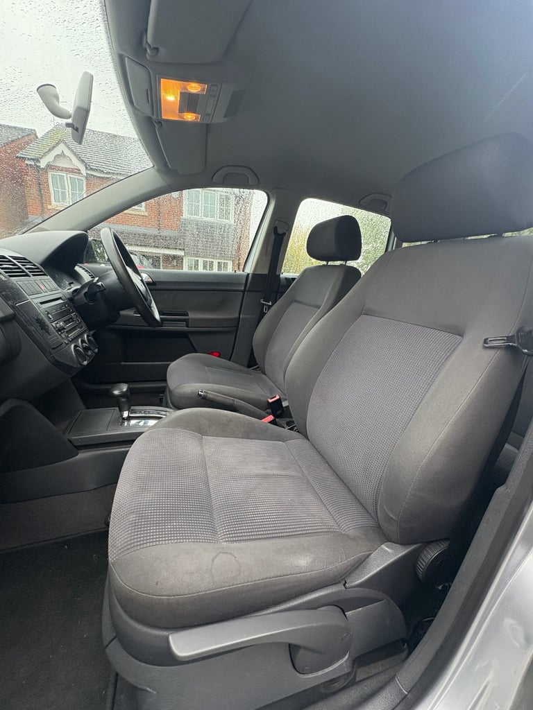 Volkswagen, POLO, Hatchback, 2003, Automatic, 1390 (cc), 5 doors