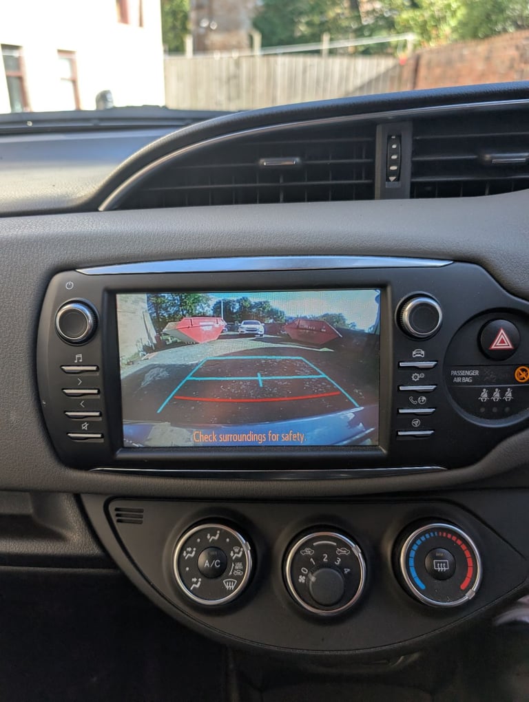Yaris 2010