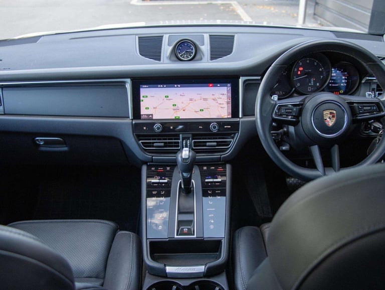 2023 Porsche Macan 5dr PDK ESTATE PETROL Automatic