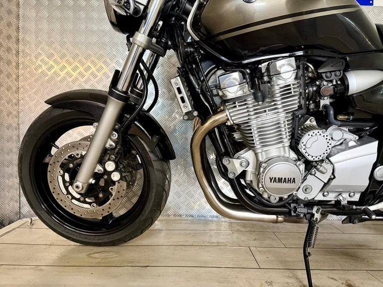 YAMAHA XJR 1300, 2009, 59 REG, SUPERB COND, ONLY 6,319 MILES, FSH, FULL MOT