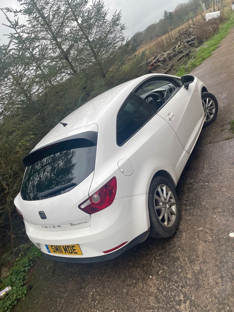 Seat, IBIZA, Hatchback, 2011, Manual, 1199 (cc), 3 doors