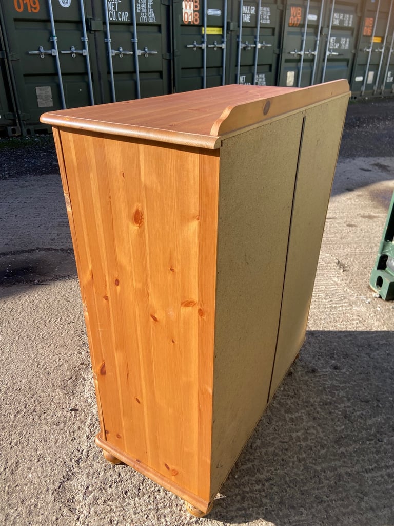 Pine chest of 4+2 drawer 