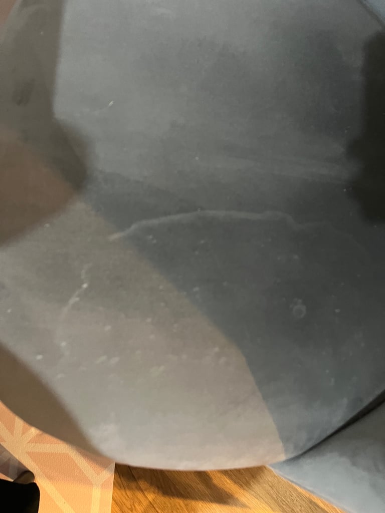 4 Dining Room Chairs - FREE